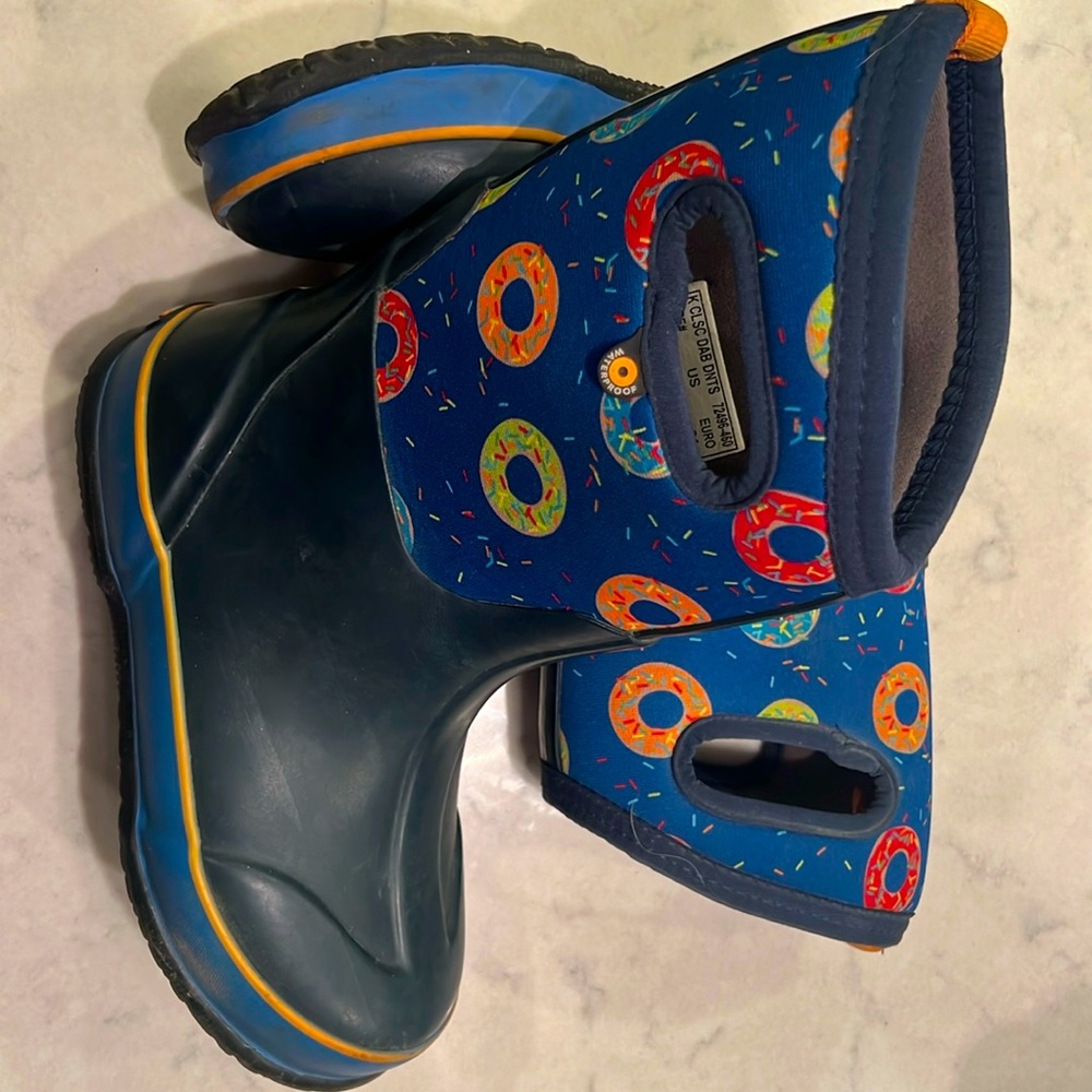 Boys BOGS Rain/Snow Boots Size 1